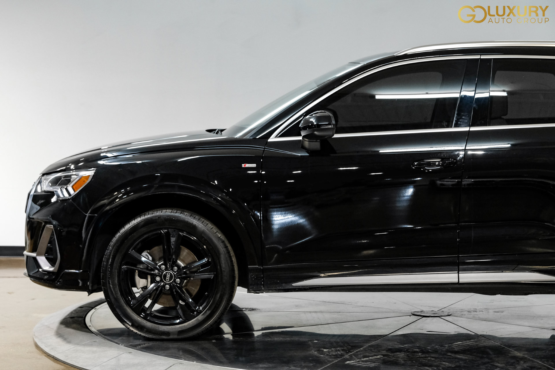 Used 2024 Audi Q3 2.0T Premium AWD/4WD image 14