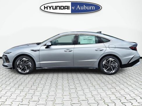 New 2026 Hyundai Sonata SEL FWD image 9