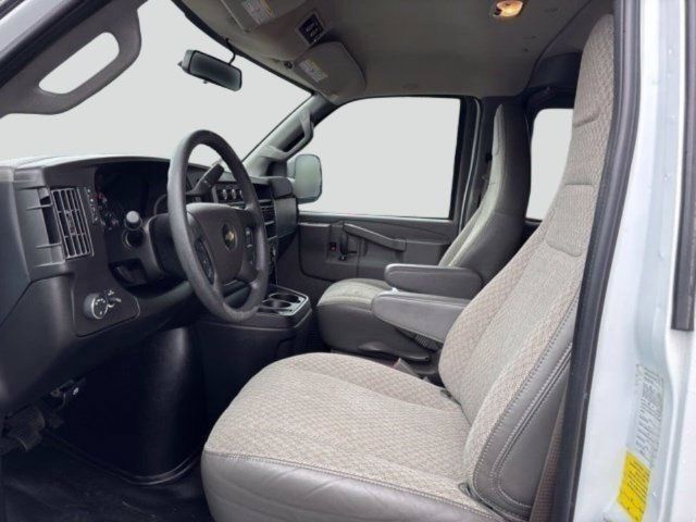 Used 2023 Chevrolet Express 3500 LS RWD image 13