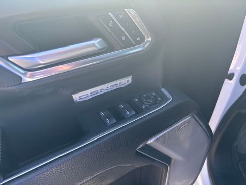 Used 2024 GMC Sierra 1500 Denali w/ Denali Reserve Package image 10