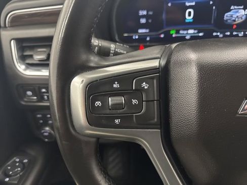 Used 2024 Chevrolet Suburban LT image 13