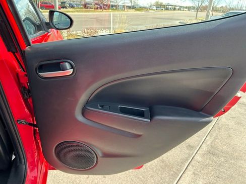 Used 2013 MAZDA MAZDA2 Sport image 25