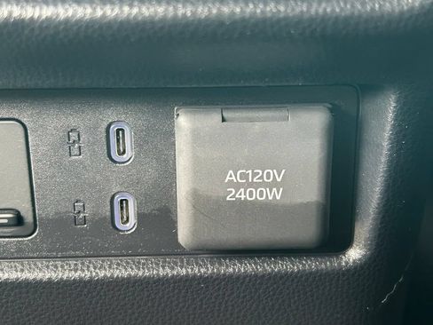 Certified 2025 Toyota 4Runner Platinum AWD/4WD image 24