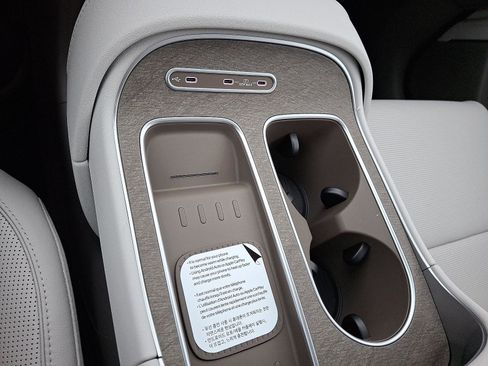 New 2026 Hyundai Palisade Limited image 16