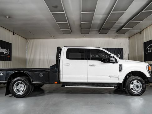 Used 2022 Ford F350 Lariat w/ Lariat Ultimate Package AWD/4WD image 5