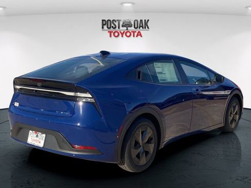 New 2026 Toyota Prius SE image 7