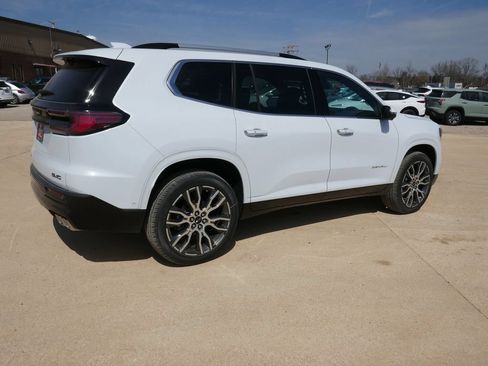 New 2026 GMC Acadia Denali Ultimate AWD/4WD image 5