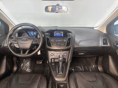 Used 2016 Ford Focus SE w/ Equipment Group 201A image 13