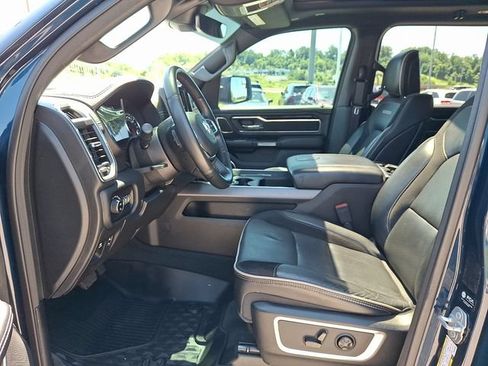 Used 2021 RAM 1500 Laramie AWD/4WD image 9