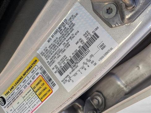 Used 2019 Ford Fusion SEL image 15