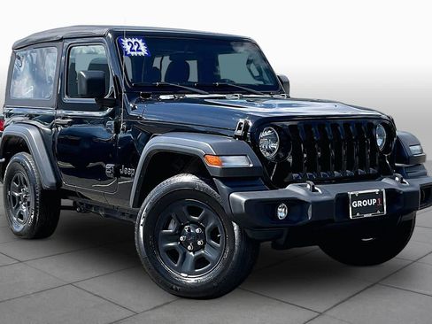 Used 2022 Jeep Wrangler Sport AWD/4WD image 3