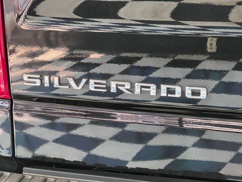 Used 2022 Chevrolet Silverado 1500 LT image 50