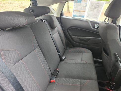 Used 2016 Ford Fiesta SE w/ Equipment Group 201A FWD image 39