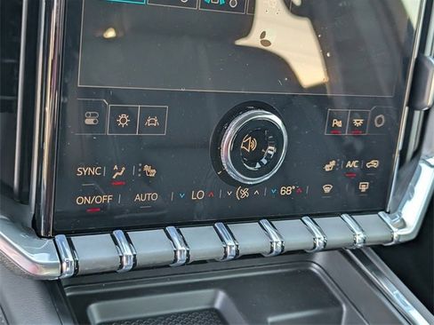 New 2026 GMC Acadia Elevation image 13