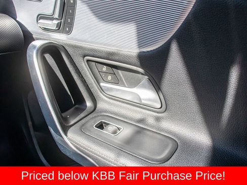 Used 2020 Mercedes-Benz CLA 250 CLA 250 image 22
