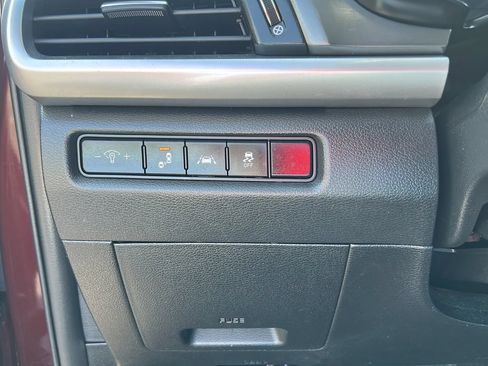 Used 2021 Kia Telluride LX FWD image 21