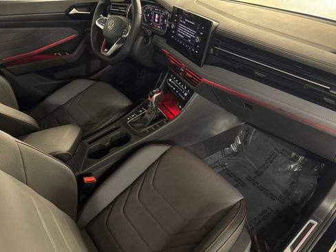 New 2026 Volkswagen Jetta GLI Autobahn FWD image 14