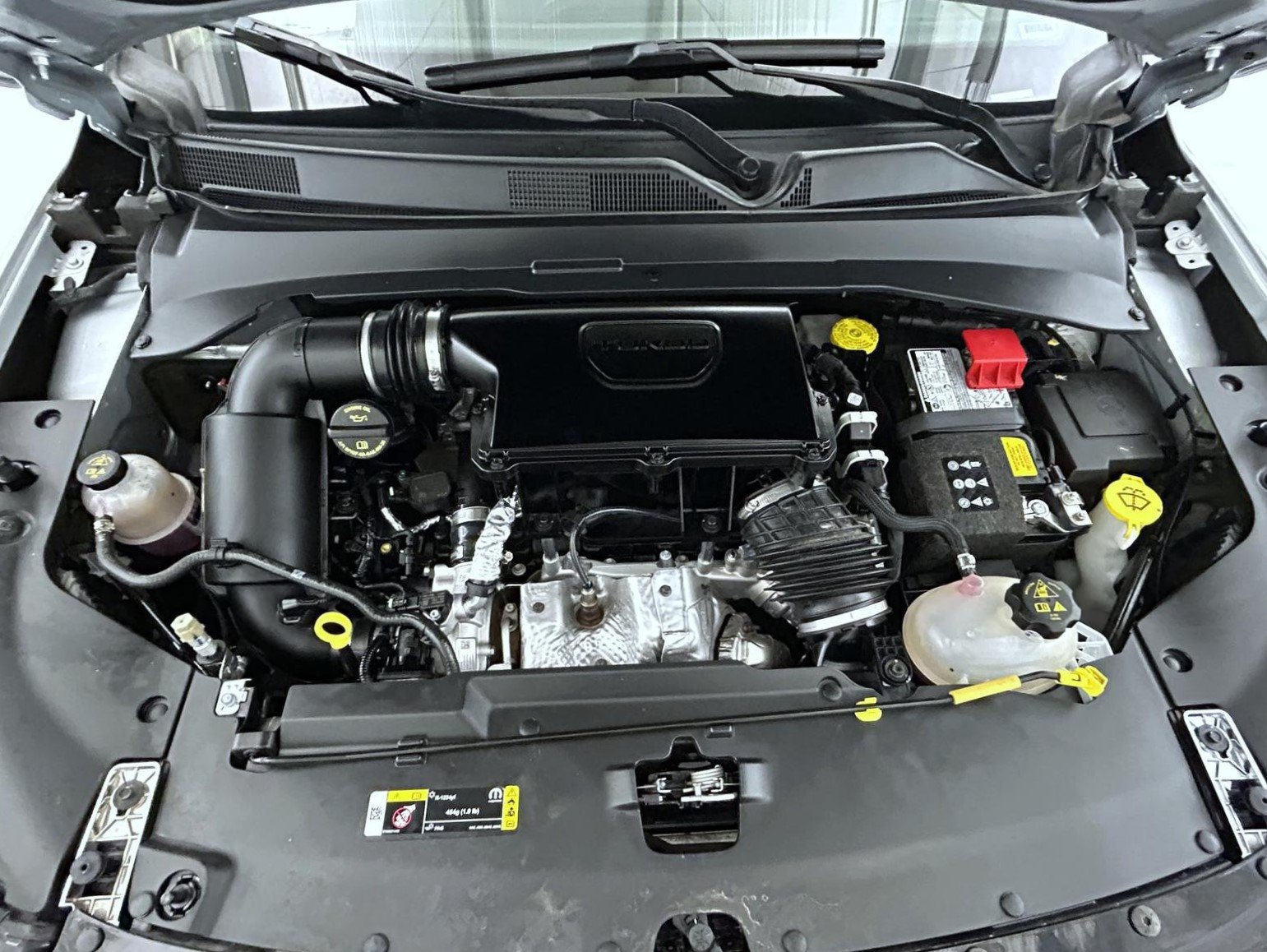 Certified 2025 Jeep Compass Limited AWD/4WD image 25
