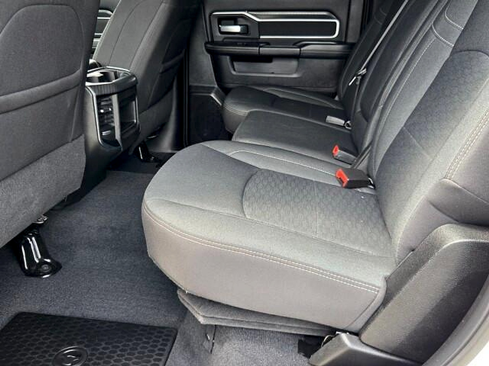Used 2025 RAM 2500 Big Horn AWD/4WD image 11