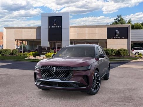 New 2024 Lincoln Nautilus Reserve w/ Equipment Group 203A AWD/4WD image 3