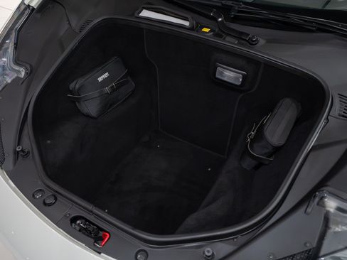 Used 2013 Ferrari 458 Spider RWD image 57