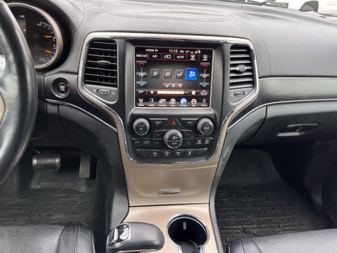 Used 2014 Jeep Grand Cherokee Summit image 19