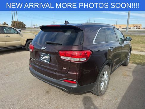 Used 2016 Kia Sorento AWD w/ LX Convenience Package image 5