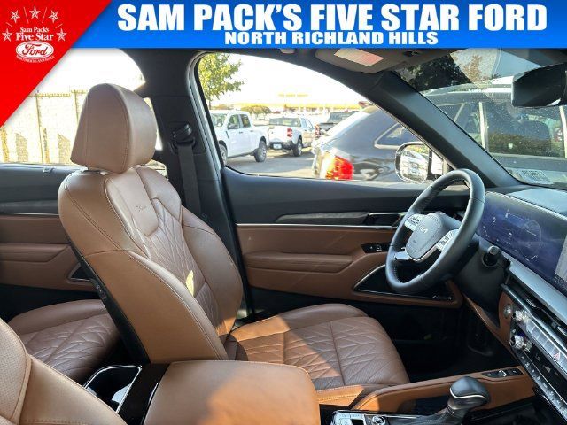Used 2025 Kia Telluride SX X-Line AWD/4WD image 18