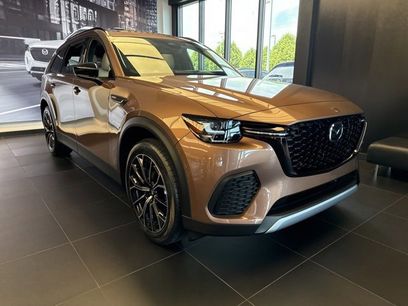 New 2025 MAZDA CX-70 Plug-In Hybrid w/ Premium Pkg