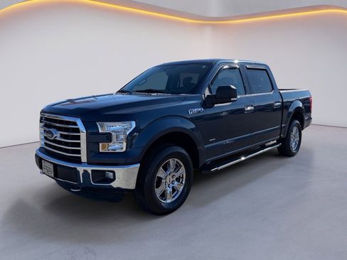 Used 2015 Ford F150 XLT w/ Equipment Group 301A Mid image 7