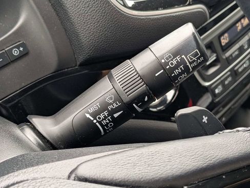 Used 2022 Honda Pilot Touring image 27