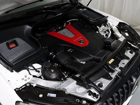 Certified 2022 Mercedes-Benz GLC 43 AMG 4MATIC image 37