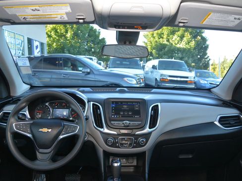 Used 2020 Chevrolet Equinox LT image 15