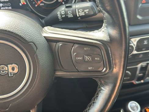 Used 2021 Jeep Wrangler Unlimited Sport AWD/4WD image 25