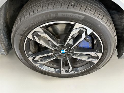 Used 2025 BMW X2 xDrive28i image 11