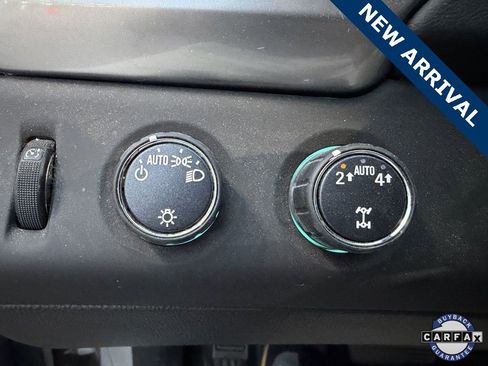 Used 2018 Chevrolet Tahoe LT image 15