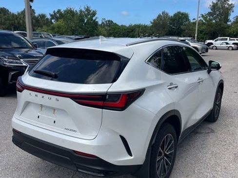 Used 2024 Lexus NX 250 FWD w/ Towing Package (2000 Lbs) image 4