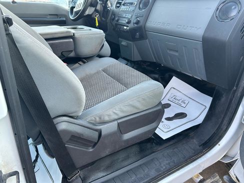Used 2014 Ford F350 XL w/ Snow Plow Prep Package image 12
