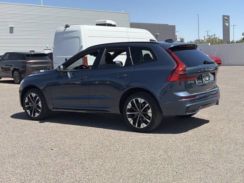 Certified 2026 Volvo XC60 B5 Plus AWD/4WD image 8