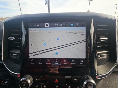 Used 2024 RAM 1500 Laramie image 22