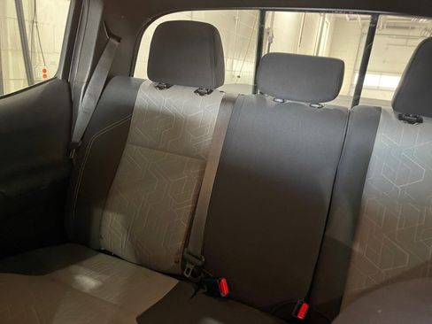 Used 2020 Toyota Tacoma TRD Sport w/ Technology Package image 18