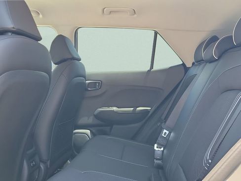 New 2026 Hyundai Venue SEL FWD image 10