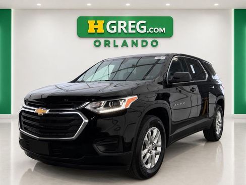 Used 2021 Chevrolet Traverse LS FWD image 4