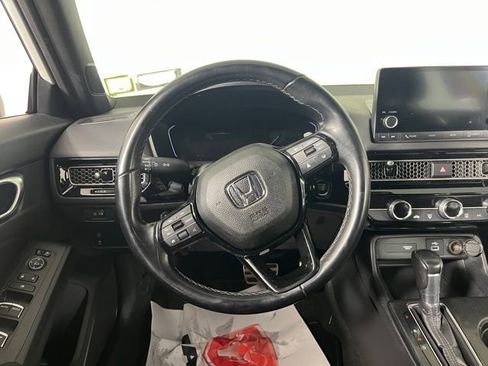 Used 2023 Honda Civic Sport image 19