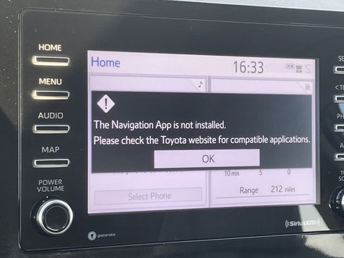 Used 2024 Toyota Camry SE image 27