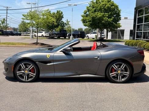 Used 2020 Ferrari Portofino RWD image 7