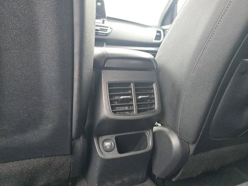 Used 2022 Kia Seltos SX w/ Sunroof Package image 25