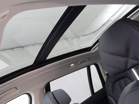 New 2026 BMW X7 xDrive40i w/ Executive Package image 14