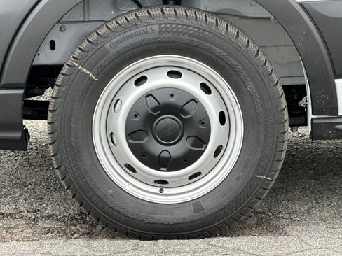 New 2026 Ford Transit 150 Low Roof RWD image 22