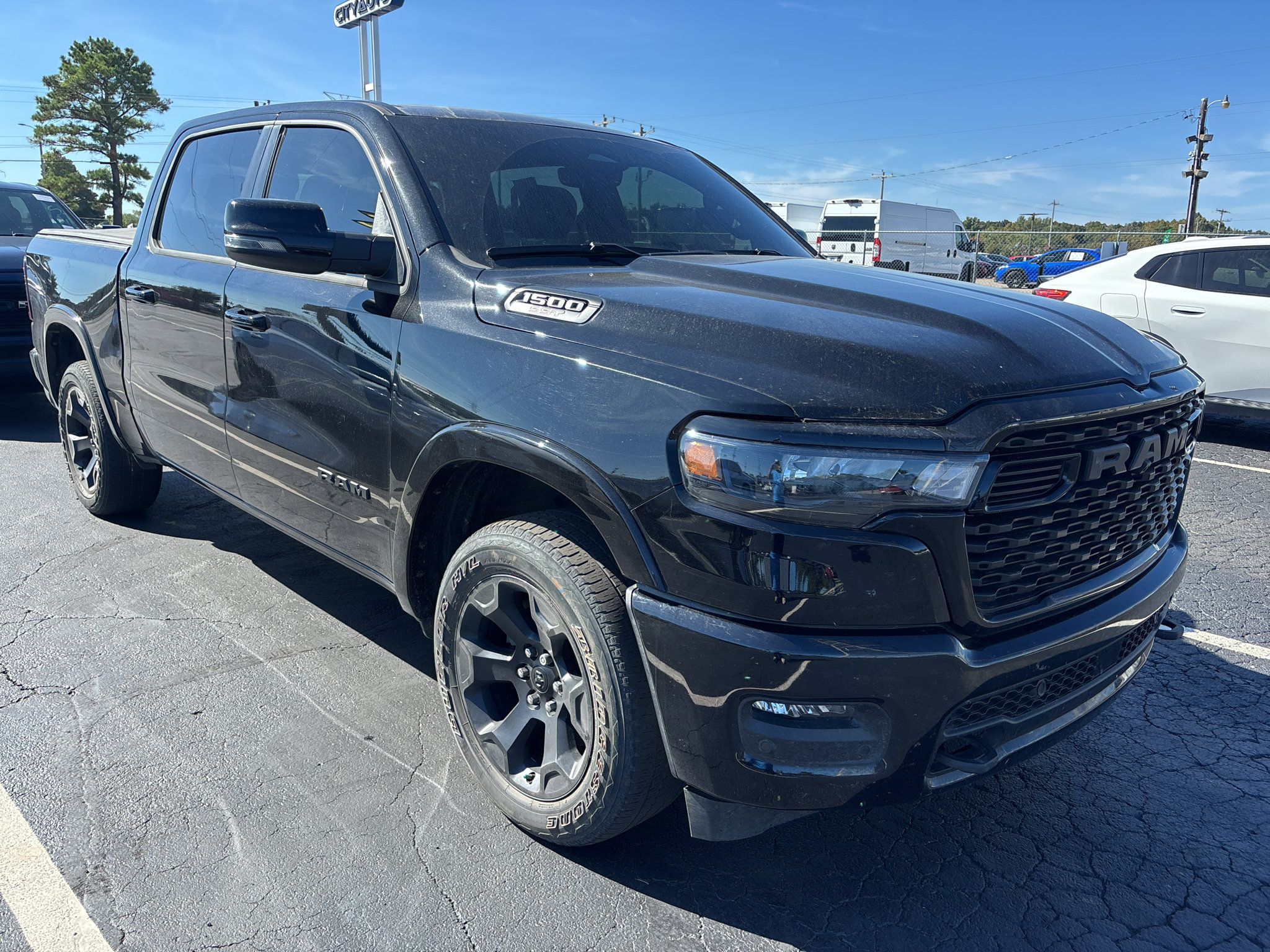 Used 2025 RAM 1500 Big Horn AWD/4WD image 1